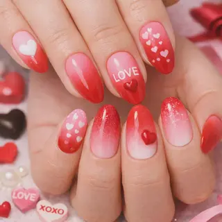 ネイル Roger 舞のネイルデザイン