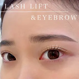 マツエク・マツパ melanie.所属・melanie. 和田の眉毛・アイブロウイメージ