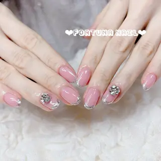 ネイル Nail •Head スパFortunaのネイルデザイン