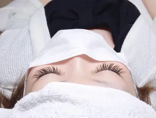 ロング カラー パーマ ヘアアレンジ メンズ キッズ ネイル マツエク・マツパ brille ~eyelash~のマツエク・マツパデザイン