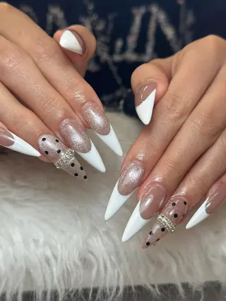 ネイル NIE MoMoのネイルデザイン