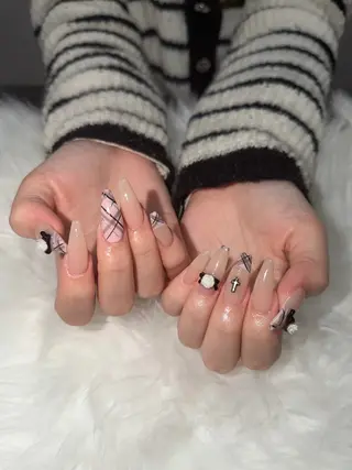 ネイル BERA NAILSのネイルデザイン