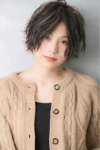 ショート カラー 巻けるケア縮毛矯正✨ ケアカラー✨山下のヘアスタイル