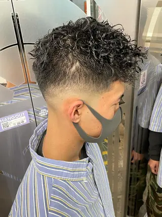 パーマ メンズ Le'a所属・渋谷/フェード/ 國分 翔のヘアスタイル