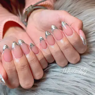ネイル White lily所属・牧田 雅世のネイルデザイン