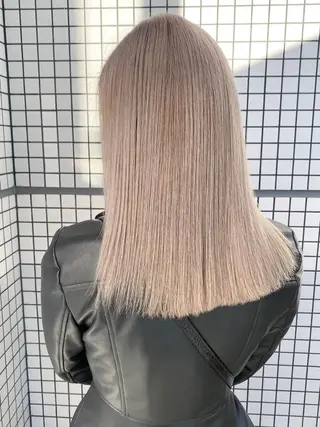 セミロング ヘアサロンelyts 表参道店のヘアスタイル