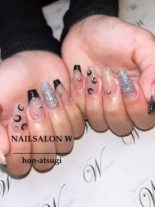 ミディアム ネイルサロン ダブルのネイルデザイン