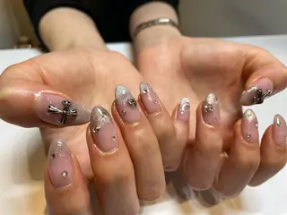 ネイル 表参道colore所属・表参道colore店 REICAのネイルデザイン