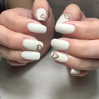 ネイル atelier　FIORITURA所属・FIORITURA aiのネイルデザイン