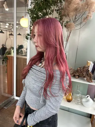 ロング VISION   aoyama所属・かがやしづ ⭐️ハイトーンのヘアスタイル