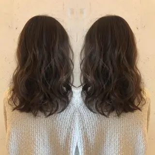 セミロング あらき ちさとのヘアスタイル