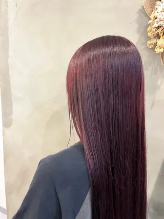 ロング カラー 浦川 麗美のヘアスタイル