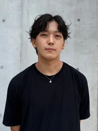 ミディアム パーマ メンズ メンズパーマ/ブリー チ/motokiのヘアスタイル