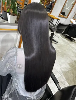 ロング hoNua. 栄/透明感カラーのヘアスタイル