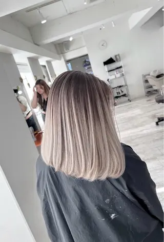 ミディアム カラー ROBIN所属・指名数No.1 /NAOYAのヘアスタイル