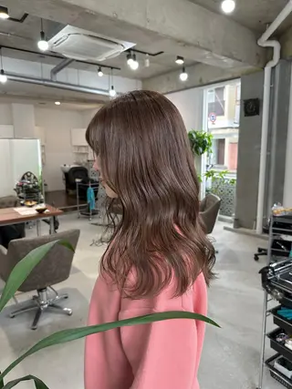 セミロング カラー カイリ /レイヤーカットのヘアスタイル