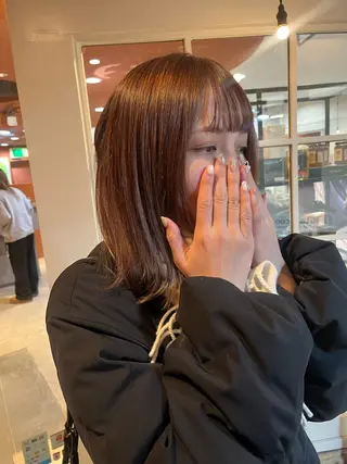 ミディアム カラー 佐藤 永夏のヘアスタイル