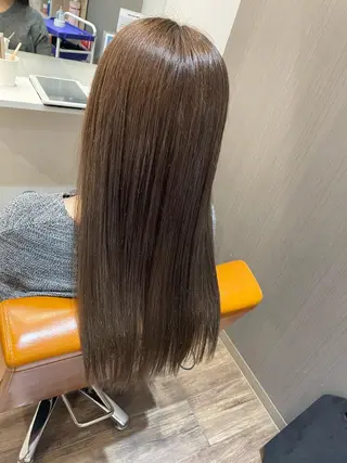 ロング 高崎 絵里子のヘアスタイル