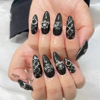 ネイル MoON...❤︎ MeGuのネイルデザイン