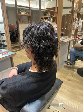 パーマ メンズ 樋口 莉奈のヘアスタイル