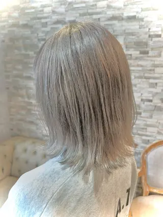 ミディアム カラー ヤマダ タケトのヘアスタイル