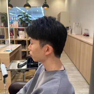 メンズ 村岡 礼菜のヘアスタイル