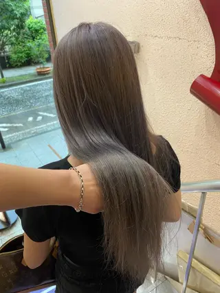 ロング カラー 横浜ロングミディアム レイヤー/ 平林侑馬のヘアスタイル