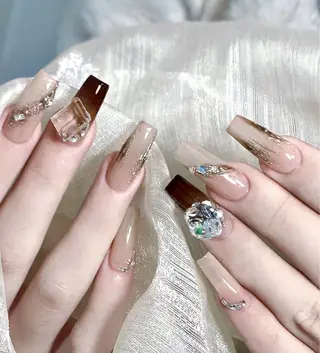 ネイル D-BEAUTY Nailsalonのネイルデザイン