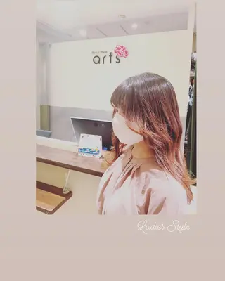 ロング ハイライト/インナー /ブリーチ/レイヤーのヘアスタイル