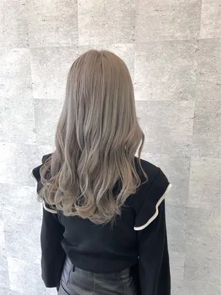 ロング カラー SAKI 新宿のヘアスタイル
