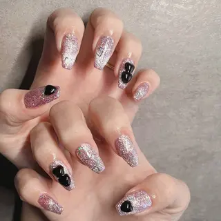 ネイル NEO Beauty Salon所属・𝐍𝐄𝐎 𝐉𝐔𝐑𝐈のネイルデザイン