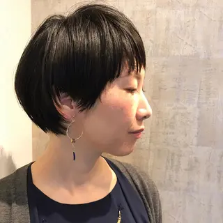 ショート HARUNA🤍 大人ショートヘアのヘアスタイル