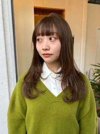 ロング レイヤーカット/ 透明感カラーmikuのヘアスタイル