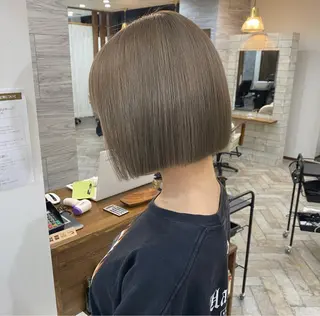 ショート カラー パーマ ヘアアレンジ メンズ キッズ ネイル マツエク・マツパ ハイライト、レイヤー カット/西梅田/中西のヘアスタイル
