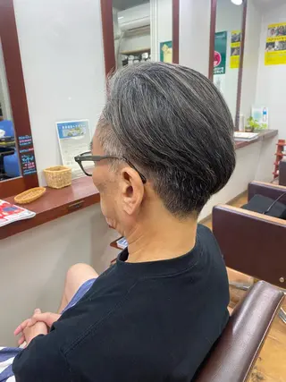 ショート 染谷 れなのヘアスタイル