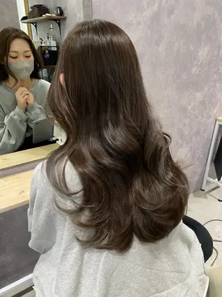 ロング カラー 顔骨格似合わせカット 乾陽菜のヘアスタイル