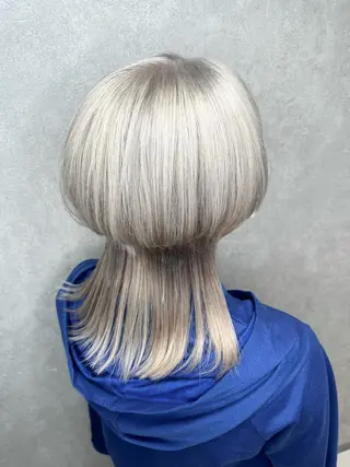 セミロング カラー mimiiy梅田 中崎町ハイトーンのヘアスタイル