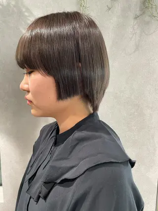 ショート カラー ナチュラル透明感🌱 小山美樹子のヘアスタイル