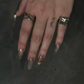 Ray. Maayaのネイルデザイン