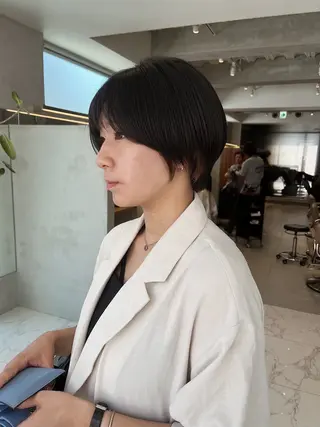 ショート 🫒🫒ブリーチなし 艶カラー🫒ヤマシロのヘアスタイル