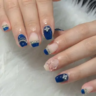 ネイル LAVISH nanamiのネイルデザイン