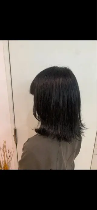 カラー 室谷 ゆりあのヘアスタイル