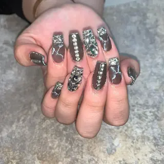 ネイル Nes.nail所属・🌼Nomura Yuko🌷のネイルデザイン