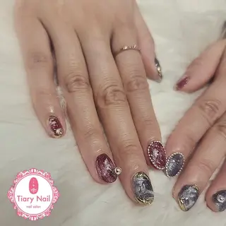 ネイル 💙🤍Tiary M🤍💙のネイルデザイン
