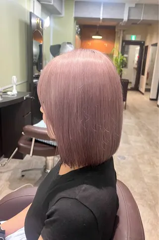 カラー ヒビキ/モテ×愛され /ブリーチ特化のヘアスタイル