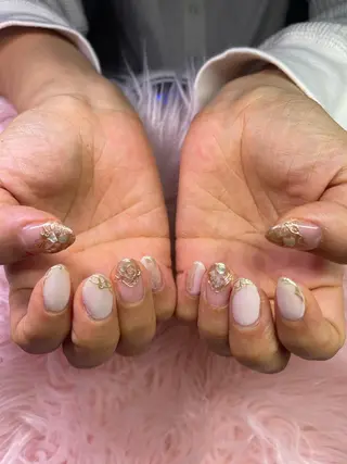 ネイル ネイルサロンキュアイスト所属・キュアイスト アコパラジェル調布のネイルデザイン