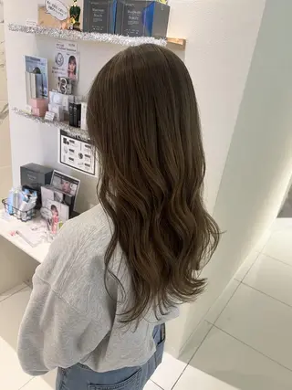 ミディアム アヴァンスクロス あべのルシアス店のヘアスタイル
