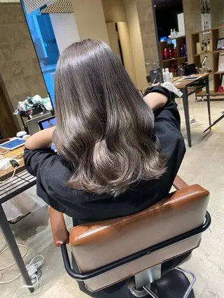 カラー 顔まわりの神様✨ 透明感カラー藤嶋秀幸のヘアスタイル