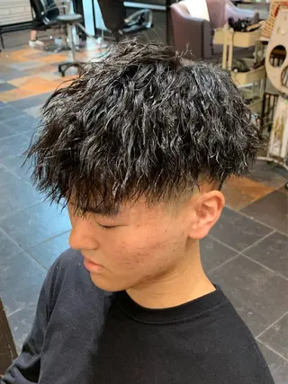 ショート パーマ メンズ Lee東三国 店長 谷辻誠志のヘアスタイル