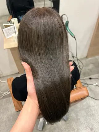 ロング チナツ/透明感カラー /酸性縮毛のヘアスタイル